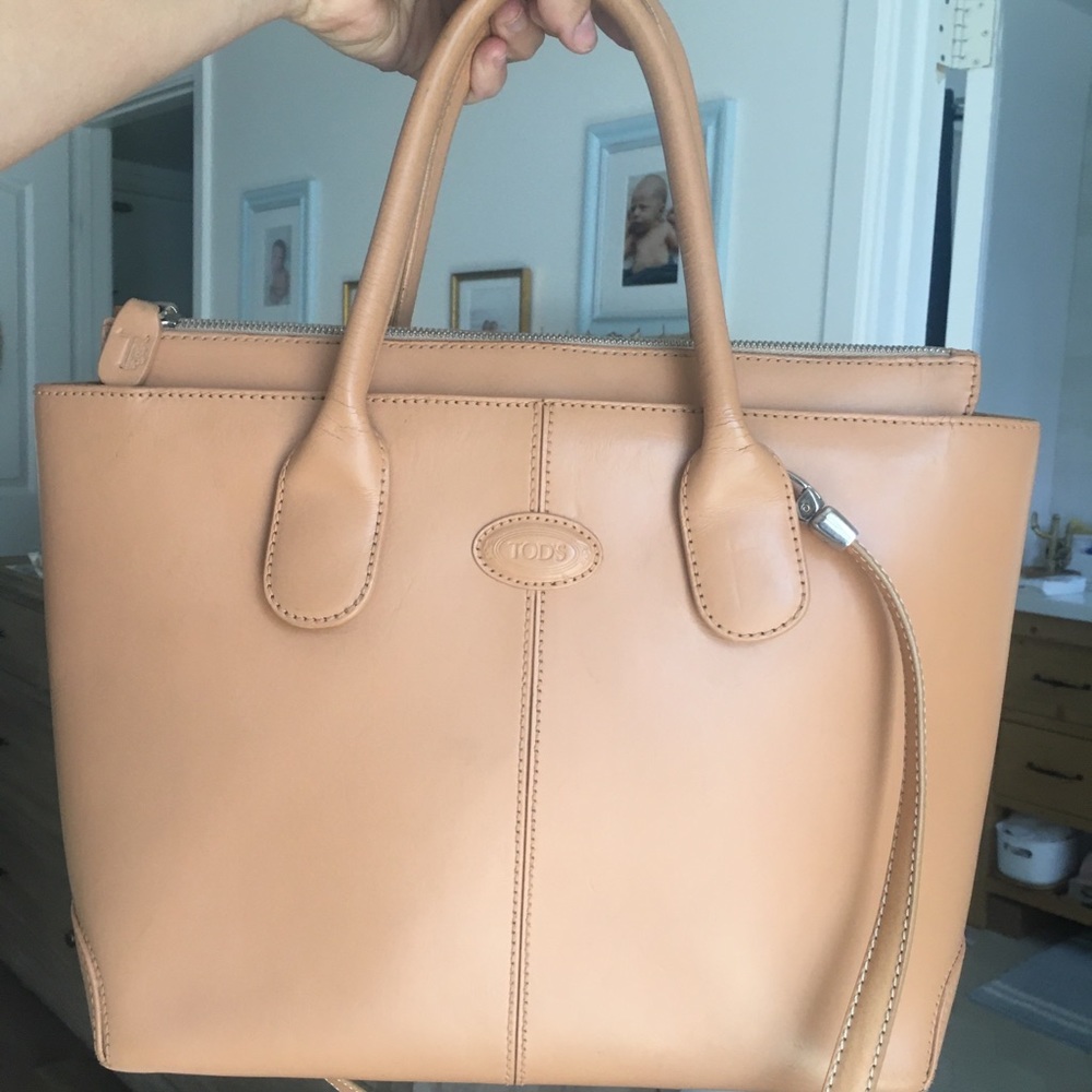 Tod's Tan Leather Women's Bag